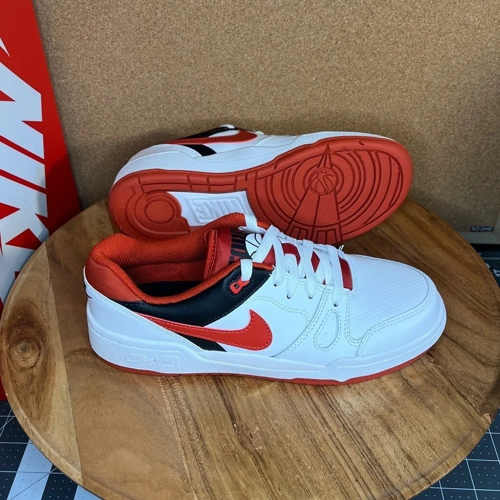 Nike Full force lo gs Brand new